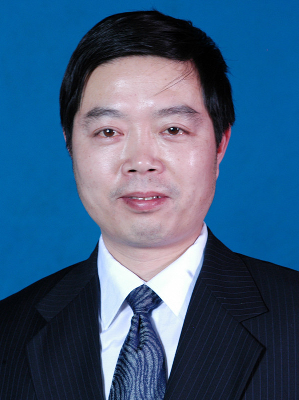 王新_副本.jpg